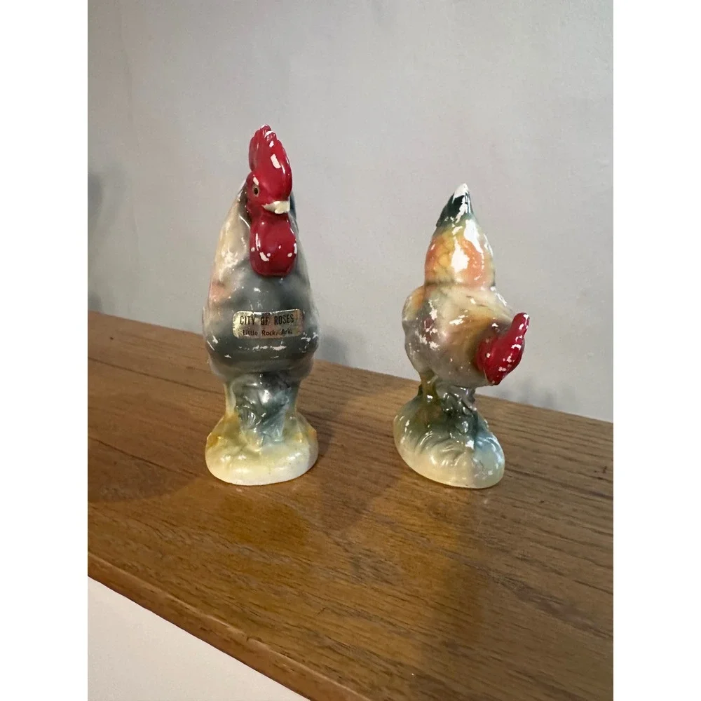 Vintage Ceramic Rooster Hen Salt Pepper Shakers City of Roses Little Rock AR